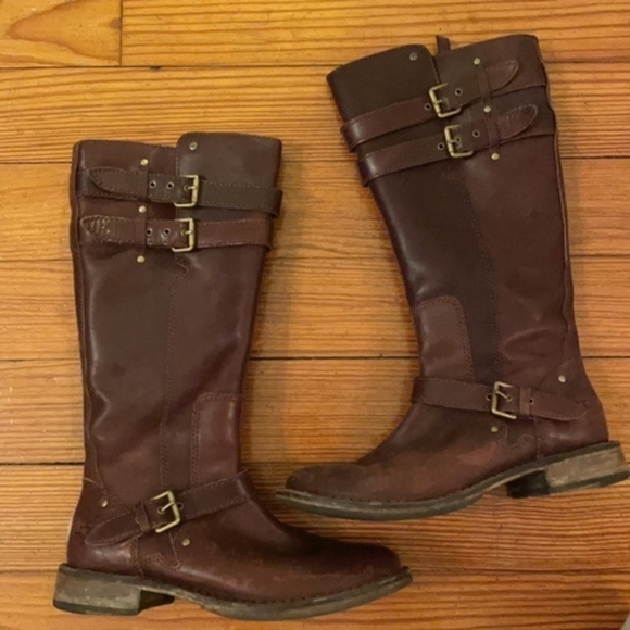 UGG Gillespie Dark Brown Riding  Boots 7.5 - Picture 3 of 11